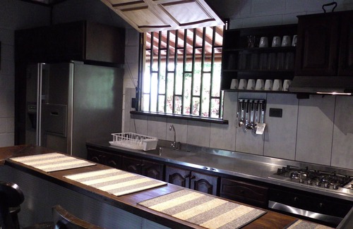 Barbosa House | Discover Andean Country Getaway with Pool and Spa Amenities