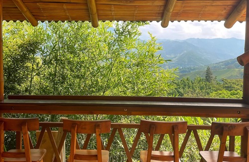 Barbosa House | Discover Andean Country Getaway with Pool and Spa Amenities