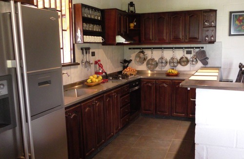 Barbosa House | Escape to Andean Country: Cozy Cabin for Couples Retreat