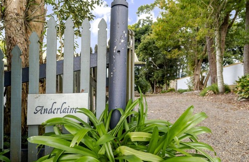 Wootha House | Anderlaine @ Wootha - With views of the Glass House Mountains