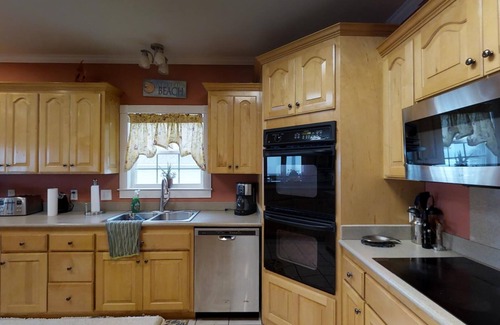 Cherry Grove Beach House | Oceanfront Beach House with Pool in Cherry Grove, SC