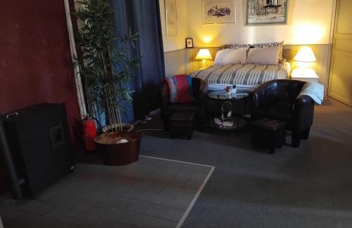 Fa Apartment | Pet-Friendly Andersson Hotel: Guest Rated 9/10 with Breakfast