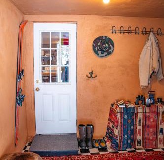 Andes House | Andes Mountain Oasis - A Cozy Lodge, Fireplace, Garden & Ski Access