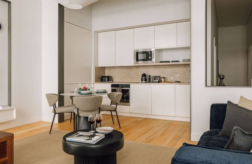 Chiado Apartment | Discover Ando Living - São Nicolau Townhouse with Kitchen