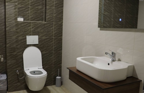 Lipjan Hotel | Relax at Andoena Resort: Pool, Spa & Family-Friendly Fun