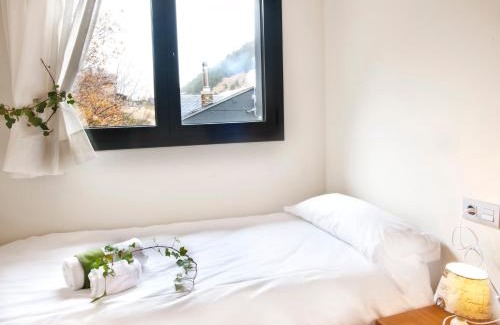 Incles Apartment | Relaxing Getaway at Andorra4days Soldeu - El Tarter