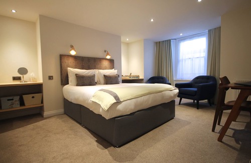 Great Yarmouth Hotel | Discover Andover House Hotel & Restaurant - Adults Only Retreat
