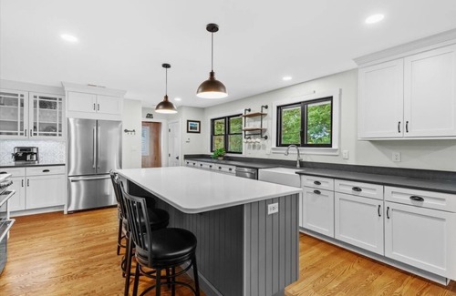 Andover House | Andover in-town, 3-bedroom furnished home, single level living & 2-car garage