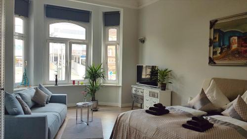 Cottbus Apartment | Luxury Andrés Ferienwohnung with Top Guest Ratings & Dining