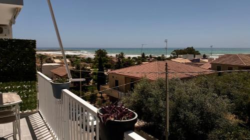 Marina di Modica Apartment | Andrea's Home: Guest Rated 9.8 with Oceanfront Bliss