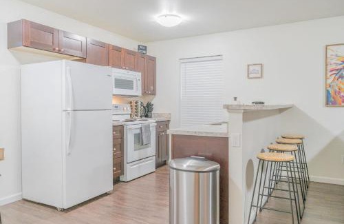 North Pole Apartment | Andrew Anderson - 3828 Tanada Rd # 4 - Upper Northern Tanada 4.0