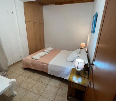 Agios Petros Apartment | Cozy Andrianas Apartment - Guest Rated 8/10 Stay