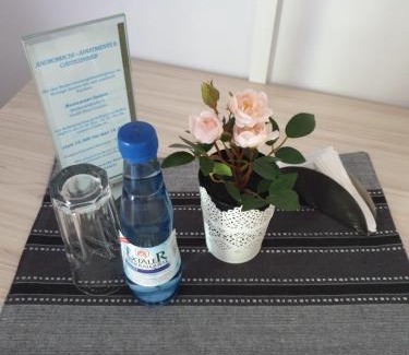 Jembke House | Delightful Andromachi Apartments: Family-Friendly Retreat