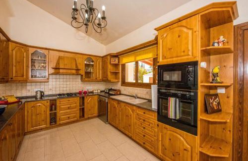 Latchi Villa | Exquisite Androniki Villa with Pool & Sea Views