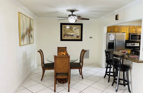 Cutler Bay House | Andy Resort Inc: Guest Rated 9.6 with Pool & Spa Amenities