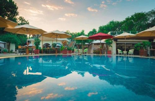 Mumbai Resort | Andy's Boutique
