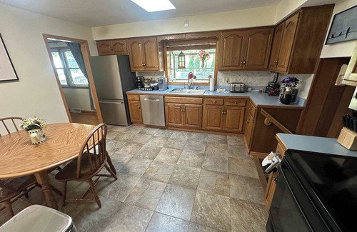 Rockford House | Andy's House Summary: