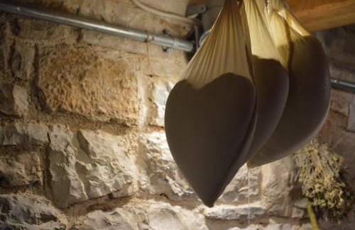 Zagori House | Discover Anemi: Pet-Friendly Retreat with Top Amenities