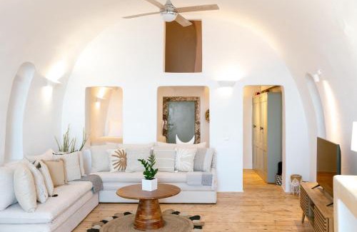 Oia Apartment | Anemos Caldera Oia