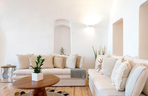 Oia Apartment | Anemos Caldera Oia
