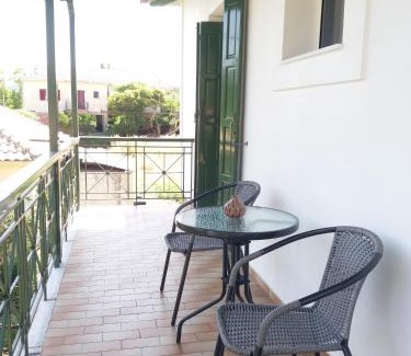Asprogerakata House | Discover Anesis: Rated 9.5/10 and Family-Friendly Stay