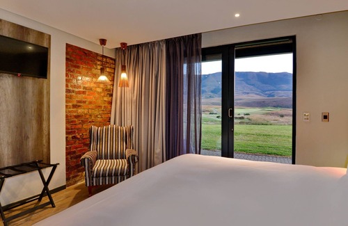 Newcastle Hotel | Relax at ANEW Resort Vulintaba - 4-Star Family Getaway