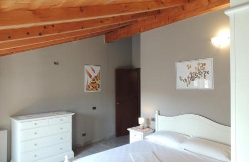 Peschiera del Garda City Centre Apartment | Ideal Family Retreat at Anfite Apartments Aleardi
