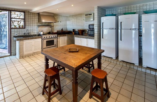 Japuiba House | Escape to Paradise Island in Angra dos Reis with Spa & Pool