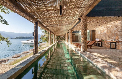 Japuiba House | Escape to Paradise Island in Angra dos Reis with Spa & Pool