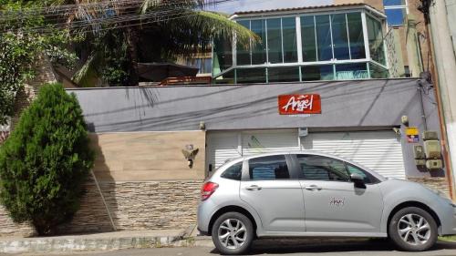 Nossa Senhora da Penha Apartment | Budget-Friendly Angel Hospedagem: Family Rooms with Kitchen