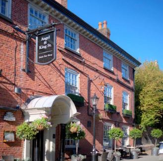 Knutsford Hotel | Cozy Retreat at Angel @ KingSt - Pet Friendly & Breakfast Included