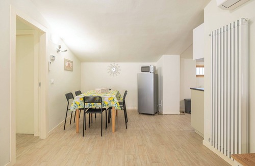 Iseo Apartment | Angelina's B House - Two Bedroom Apartment, Sleeps 4