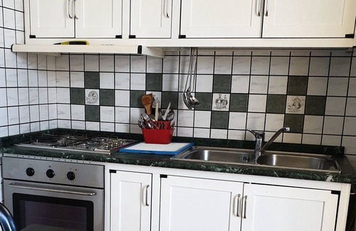 Oria House | Angelo's House with Terrace: Pet-Friendly Getaway