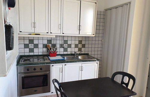 Oria House | Angelo's House with Terrace: Pet-Friendly Getaway