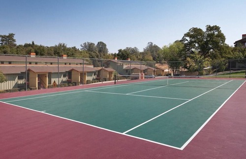 Angels Camp Resort | Relax in Angels Camp - Experience California's Serene Foothills