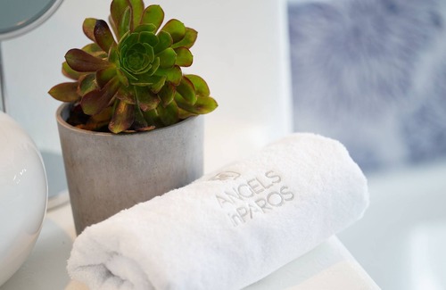 Naousa House | Angels Pillow - Adults Only: Top-Rated Ocean View Escape