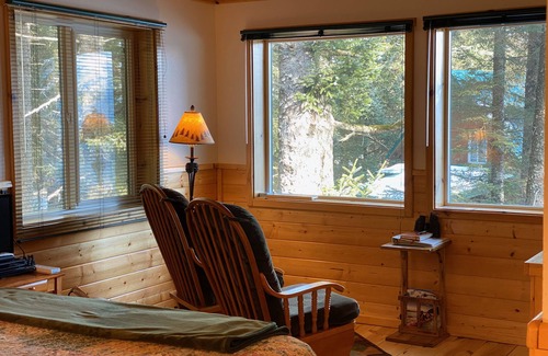 Lowell Point Cabin | Experience Angels Rest on Resurrection Bay with Ocean Views
