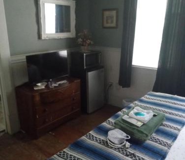 Greater Heights Bed & Breakfast | Angie's in the Heights