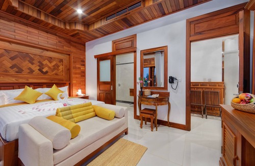 Sangkat Sla Kram Hotel | Elegant Angkor Privilege Resort and Spa with Pool & Spa