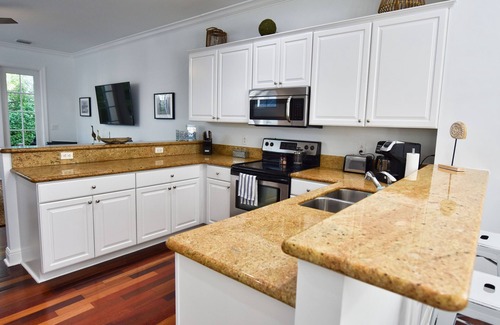 Islamorada House | Discover Angler's Reef Resort: Oceanfront Paradise Awaits