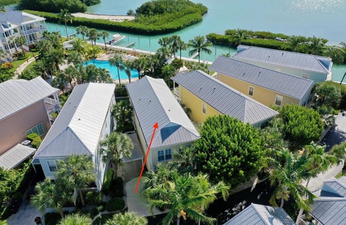 Islamorada House | Anglers Reef Islamorada Oceanfront 3BR Pool Front Home Private Beach & Boat Dock
