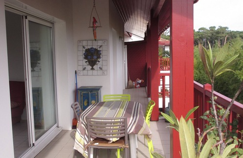 Anglet Apartment | Cozy Anglet Retreat: Ocean View, Pet Friendly & Pool Access