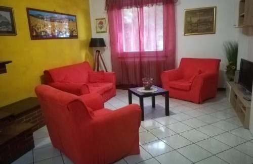 Castignano Bed & Breakfast | Pet-Friendly ANGOLO FELICE B&B with 9/10 Guest Rating