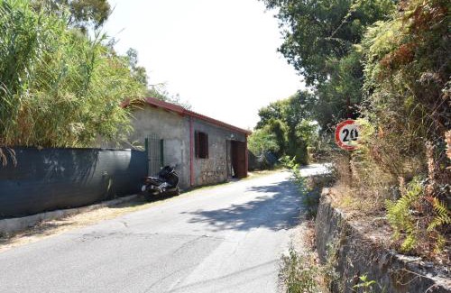 Rometta Apartment | Pet-Friendly Apartments in Rometta Marea, Italy - 8.8/10 Rated