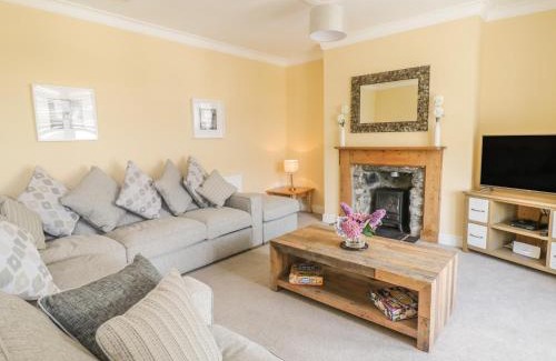 Llanbedr House | Pet-Friendly Getaway: Angorfa - Rated 9.8/10 by Guests