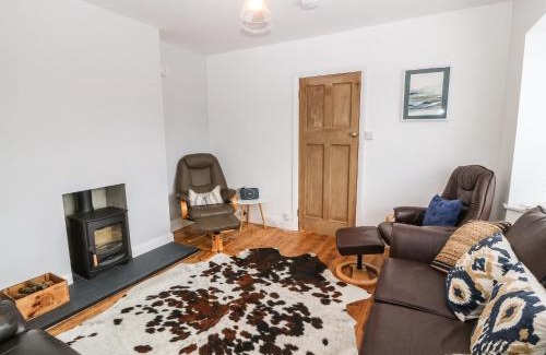 Aberdaron House | Indulge in Comfort at Angorfa - 4-Star, Family Friendly Hotel