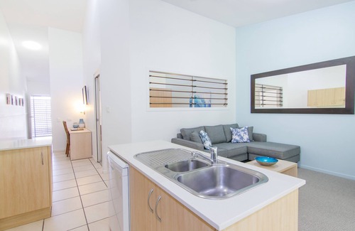 Yamba Apartment | Delightful Angourie Resort: Ocean View & Spa Retreat