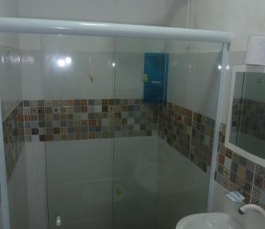 Balneario House | Family-Friendly Angra Suítes: Pet and Child Welcoming Stay