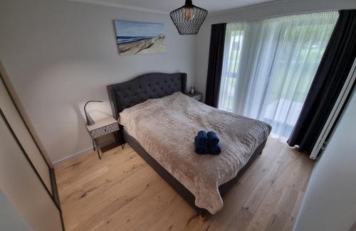 Engure Apartment | Discover Angren Albatross: Beachfront Oasis & Spa Retreat