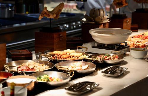 Xiangzhou District Hotel | Experience Angsana Zhuhai Hengqing: Oceanfront Bliss Awaits